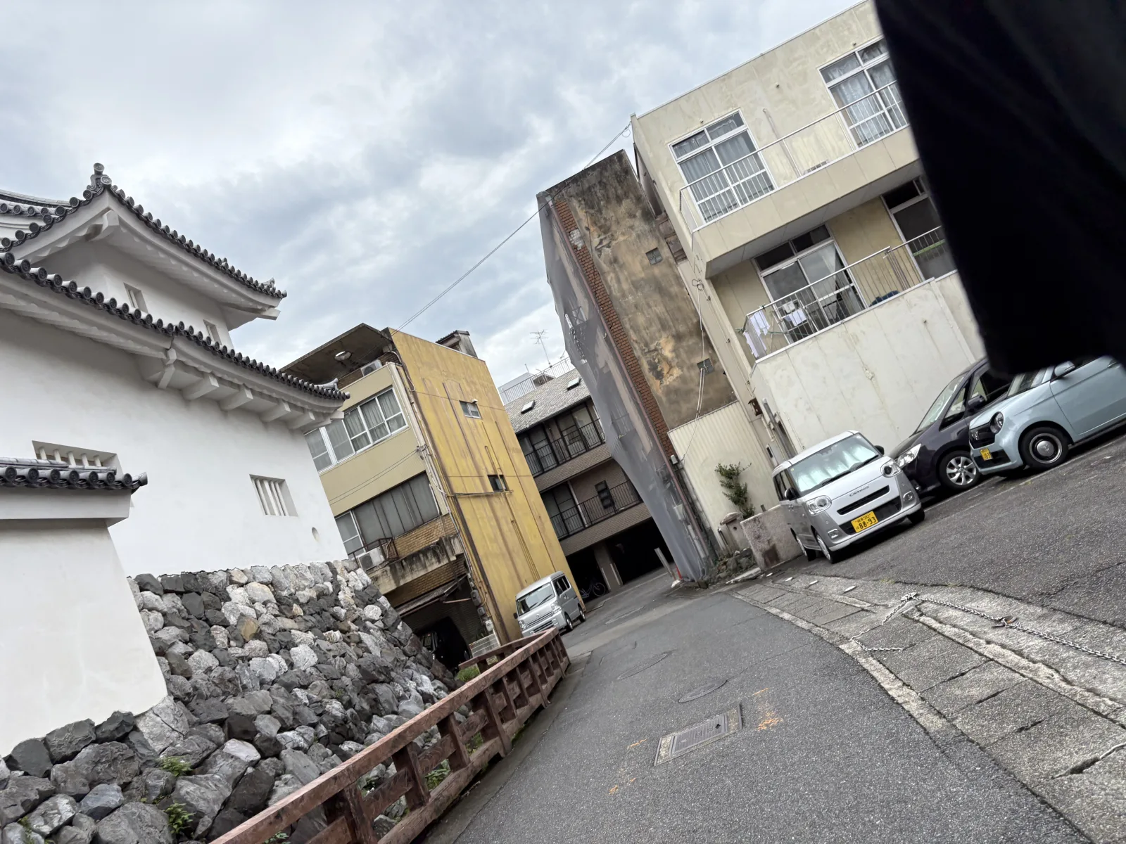 城下の路地